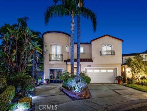 16932 Coral Cay , Huntington Beach, CA
