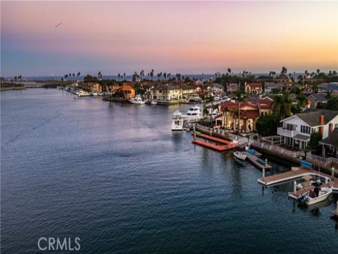 16932 Coral Cay , Huntington Beach, CA