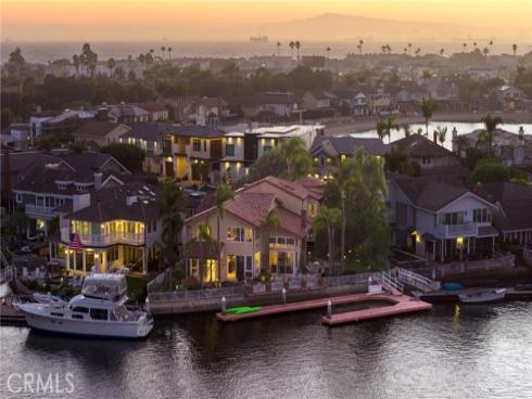 16932 Coral Cay , Huntington Beach, CA