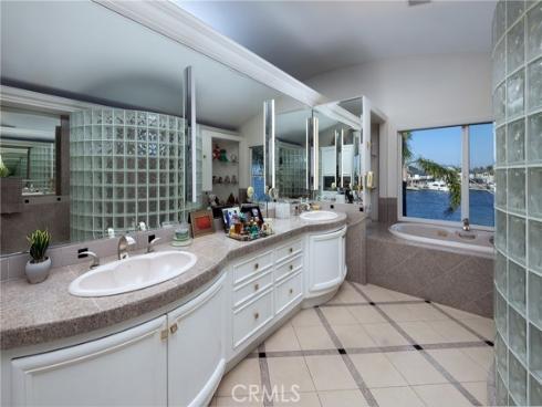 16932 Coral Cay , Huntington Beach, CA