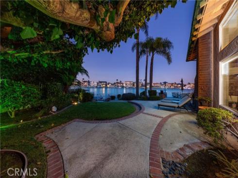 16932 Coral Cay , Huntington Beach, CA
