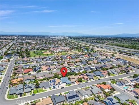 10091 Edye , Huntington Beach, CA