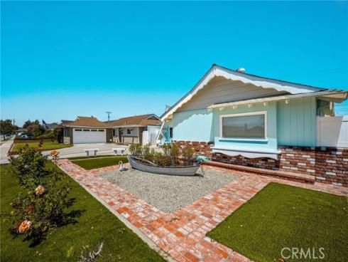 15732 Swan Lane, Huntington Beach, CA
