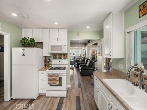 15732 Swan Lane, Huntington Beach, CA