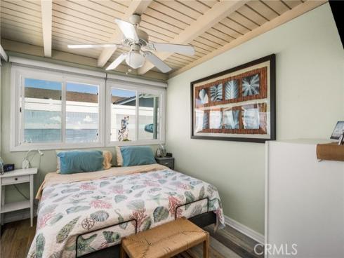 15732 Swan Lane, Huntington Beach, CA