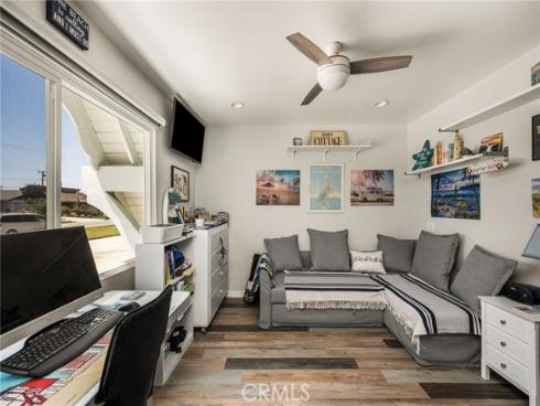 15732 Swan Lane, Huntington Beach, CA