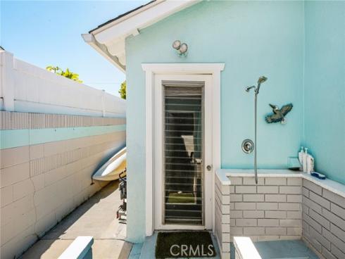 15732 Swan Lane, Huntington Beach, CA