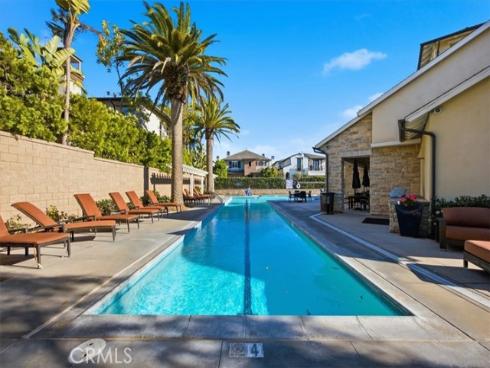 17351 Sagatuck Lane, Huntington Beach, CA