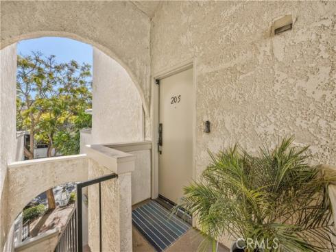 5101  Tortuga Drive  205 , Huntington Beach, CA