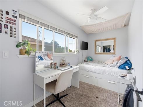 8021 Sunset Circle, Huntington Beach, CA