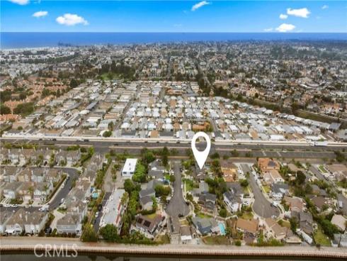 8021 Sunset Circle, Huntington Beach, CA