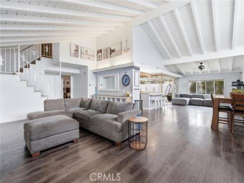 8021 Sunset Circle, Huntington Beach, CA