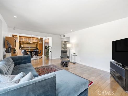 17140 Edgewater Lane, Huntington Beach, CA