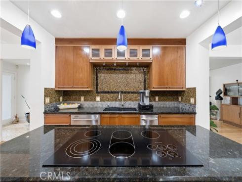 17140 Edgewater Lane, Huntington Beach, CA