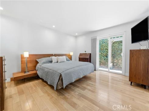 17140 Edgewater Lane, Huntington Beach, CA