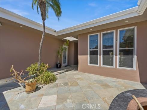 17140 Edgewater Lane, Huntington Beach, CA