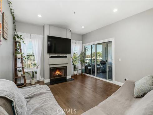 415 Townsquare 308 Lane, Huntington Beach, CA
