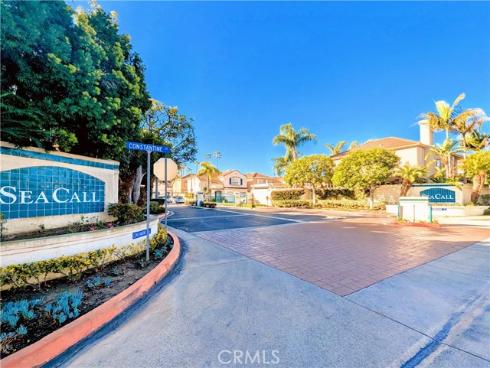 8204 Constantine Drive, Huntington Beach, CA