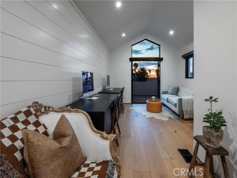 122  22nd   Street, Huntington Beach, CA
