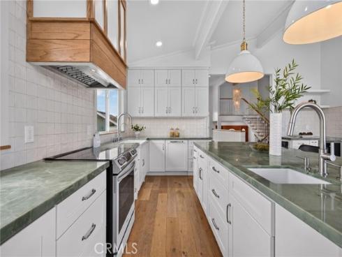 17361  Alta Vista  , Huntington Beach, CA