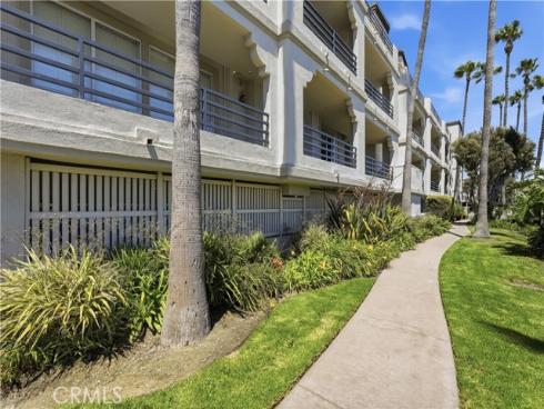 4167  Warner  205 , Huntington Beach, CA