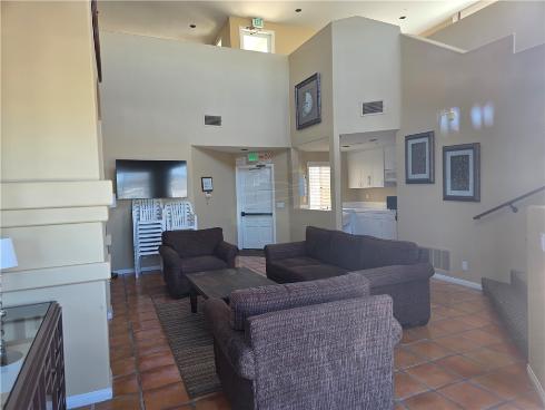 4167  Warner  205 , Huntington Beach, CA