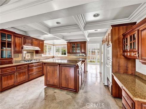 18922 Gregory Lane, Huntington Beach, CA