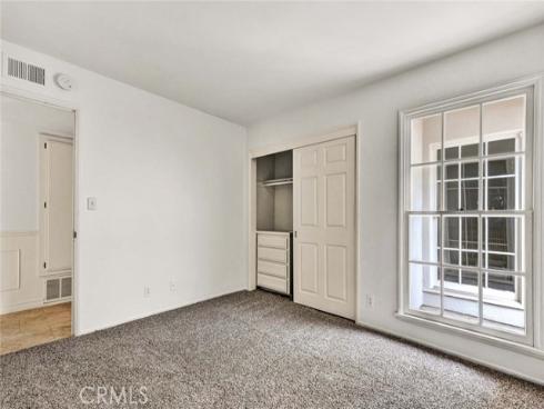 18922 Gregory Lane, Huntington Beach, CA