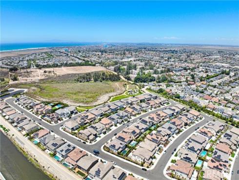 17382 Burrows , Huntington Beach, CA