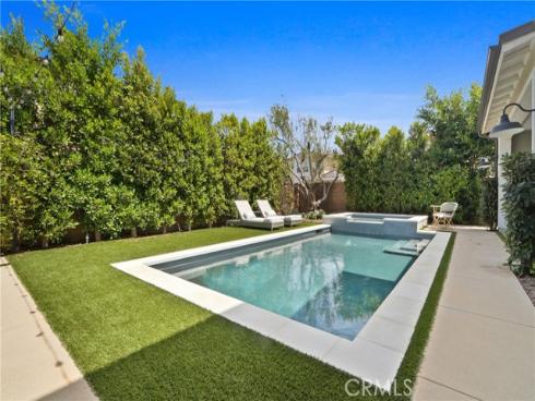17382 Burrows , Huntington Beach, CA