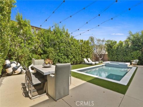 17382 Burrows , Huntington Beach, CA