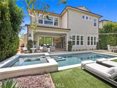 17382 Burrows , Huntington Beach, CA