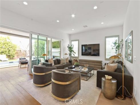 17382 Burrows , Huntington Beach, CA