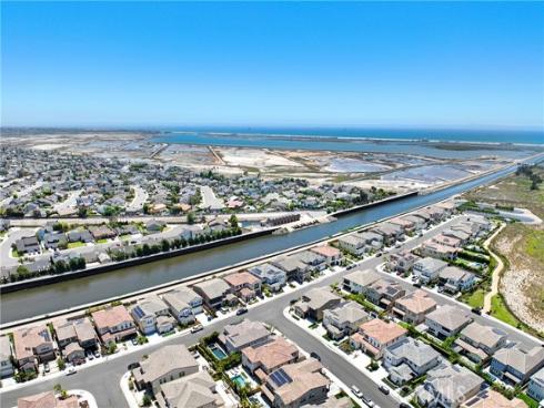 17382 Burrows , Huntington Beach, CA