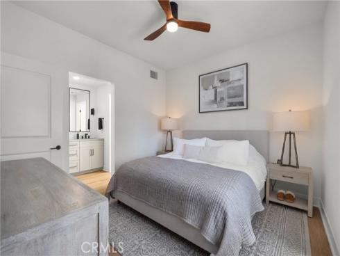 414 Main 200 Street, Huntington Beach, CA