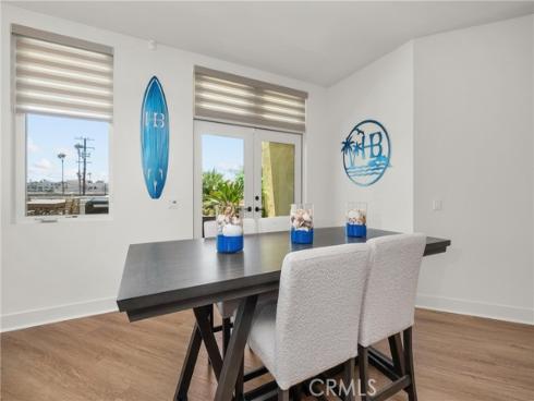 414 Main 200 Street, Huntington Beach, CA