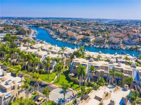 3365 Tempe Drive, Huntington Beach, CA