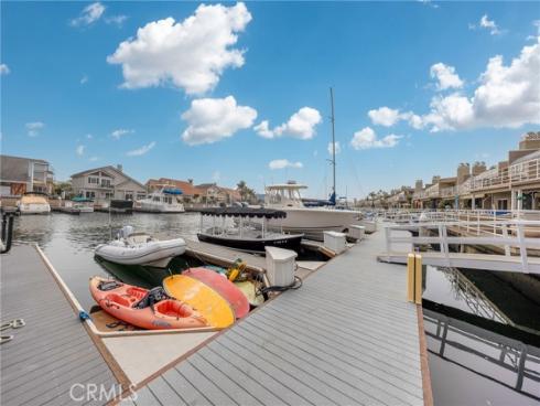 3365 Tempe Drive, Huntington Beach, CA
