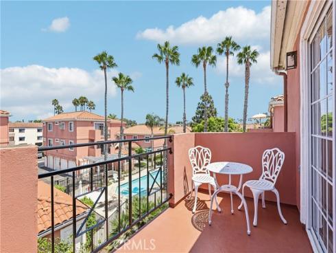 409 Utica A11 , Huntington Beach, CA
