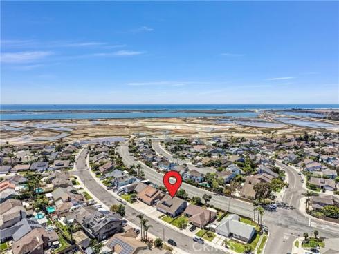 17661  Falkirk  , Huntington Beach, CA