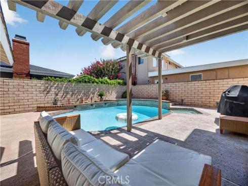 20682 Hopetown , Huntington Beach, CA