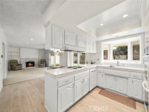 10202 Meredith , Huntington Beach, CA