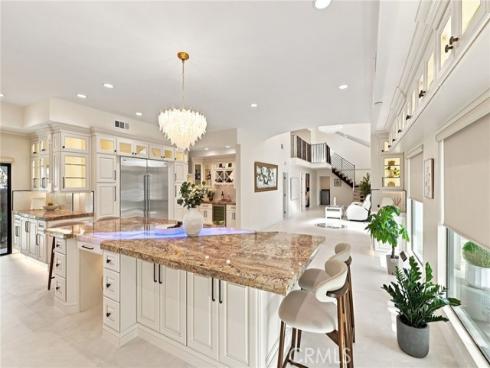 16572 Carousel , Huntington Beach, CA