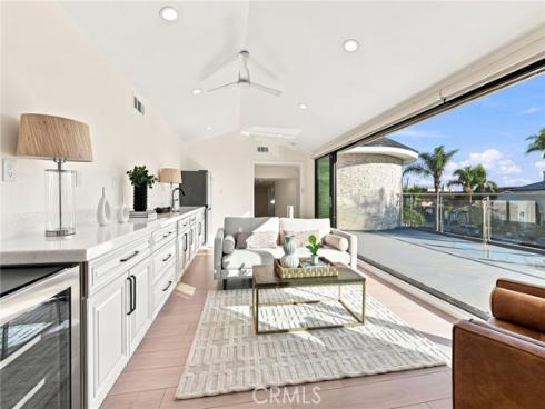 16572 Carousel , Huntington Beach, CA