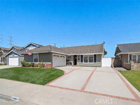 20712 Spindrift Lane, Huntington Beach, CA