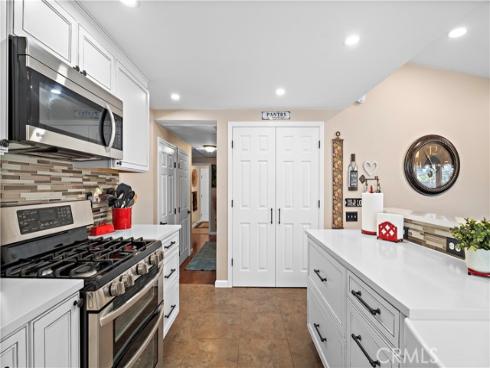 20712 Spindrift Lane, Huntington Beach, CA