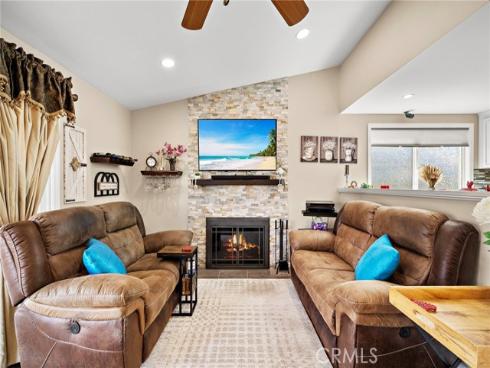 20712 Spindrift Lane, Huntington Beach, CA
