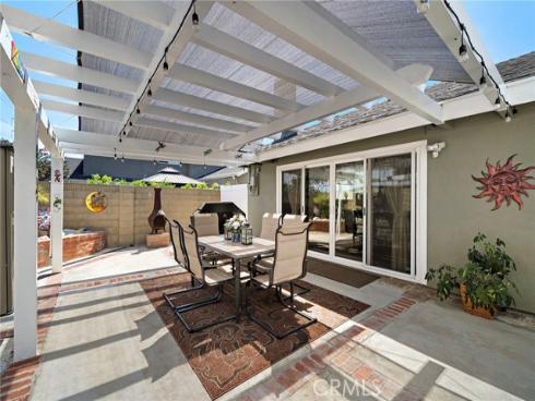 20712 Spindrift Lane, Huntington Beach, CA