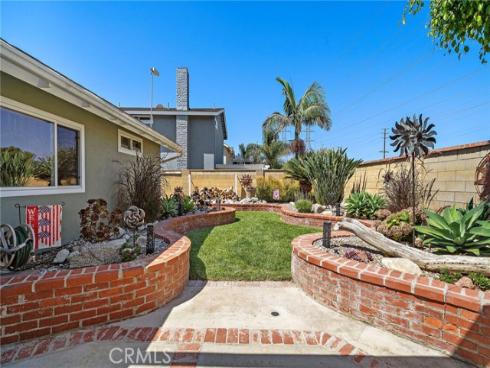 20712 Spindrift Lane, Huntington Beach, CA
