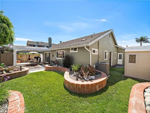 20712 Spindrift Lane, Huntington Beach, CA